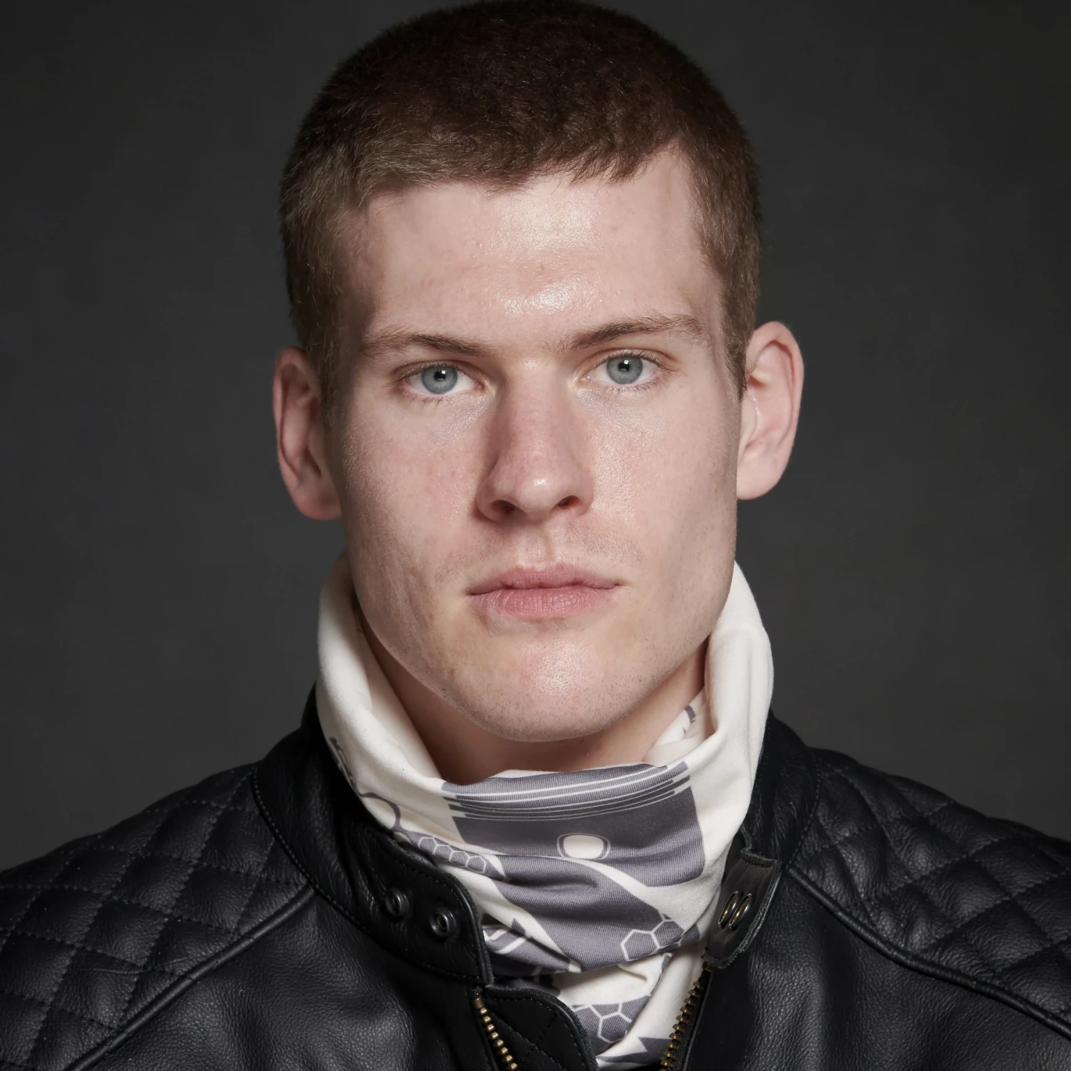 Triumph Venom Neck Tube 3 Triumph Venom Neck Tube